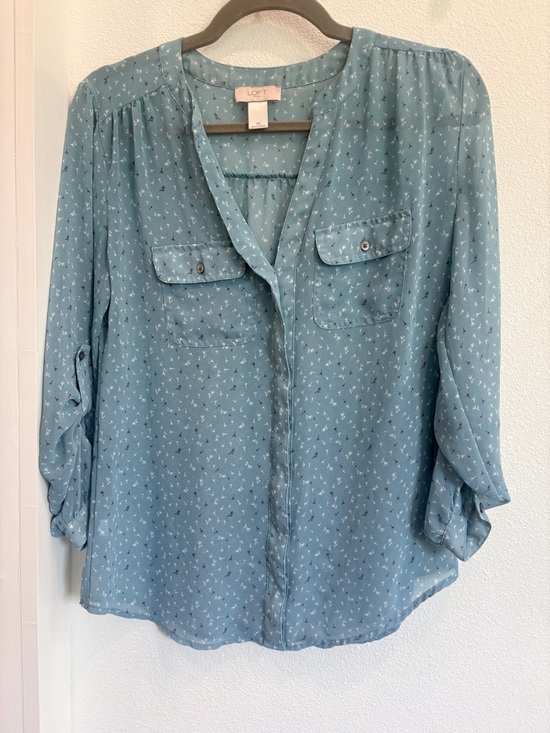 LOFT Tops - LOFT Dusty Blue Printed V-Neck Button-Front Blouse